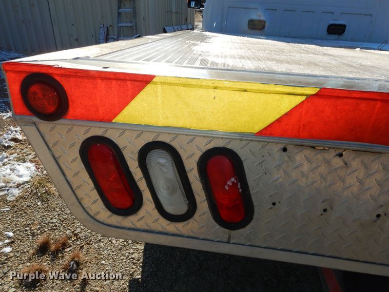 image for item DI6902 2008 Ford F550 Super Duty XL  Crew Cab flatbed truck