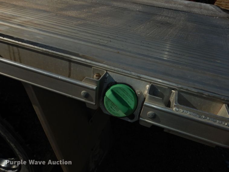 image for item DI6902 2008 Ford F550 Super Duty XL  Crew Cab flatbed truck