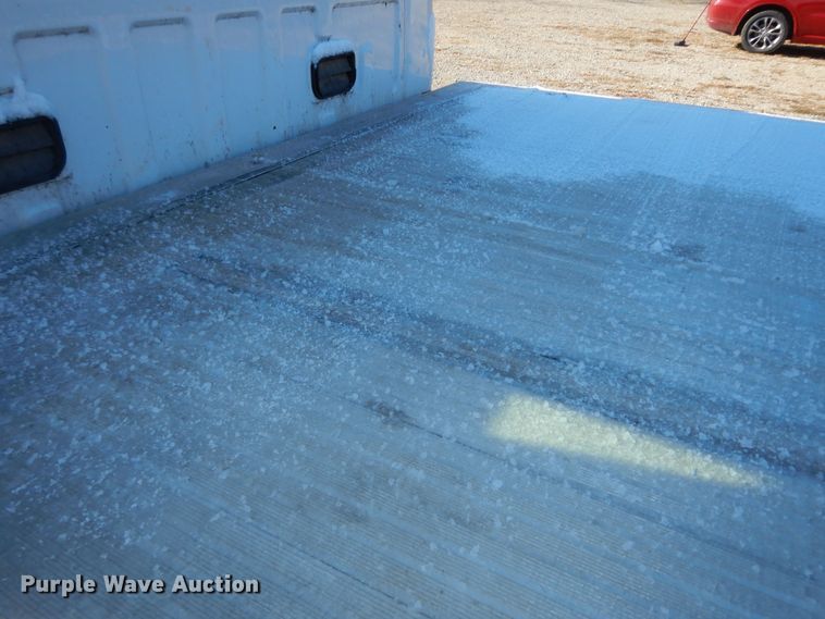 image for item DI6902 2008 Ford F550 Super Duty XL  Crew Cab flatbed truck