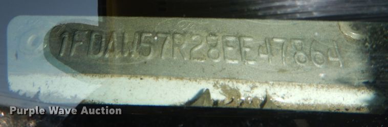 image for item DI6902 2008 Ford F550 Super Duty XL  Crew Cab flatbed truck