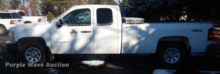 image for item DI6903 2010 Chevrolet Silverado 1500  Ext. Cab pickup truck