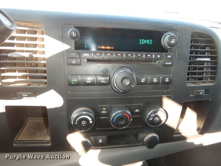 image for item DI6903 2010 Chevrolet Silverado 1500  Ext. Cab pickup truck