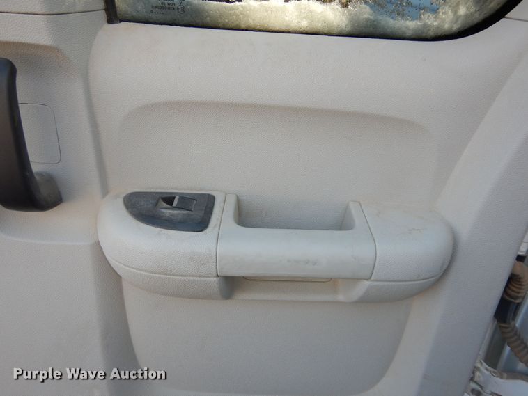 image for item DI6903 2010 Chevrolet Silverado 1500  Ext. Cab pickup truck