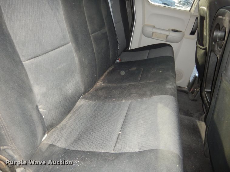 image for item DI6903 2010 Chevrolet Silverado 1500  Ext. Cab pickup truck