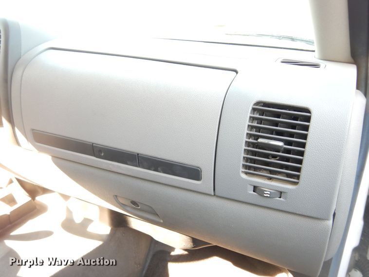 image for item DI6903 2010 Chevrolet Silverado 1500  Ext. Cab pickup truck