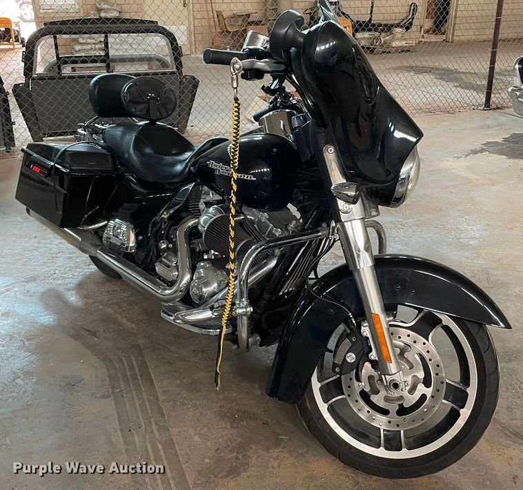 image for item DJ5246 2011 Harley Davidson FLHXI Street Glide  motorcycle