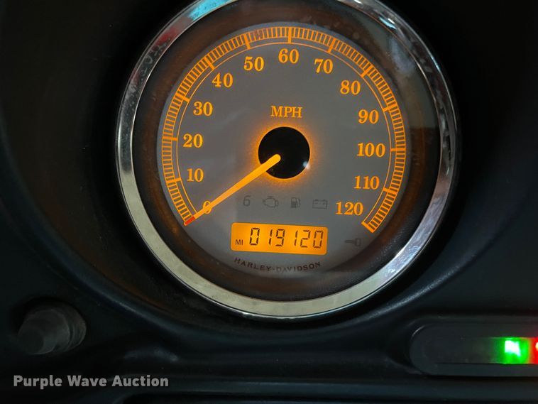 image for item DJ5246 2011 Harley Davidson FLHXI Street Glide  motorcycle