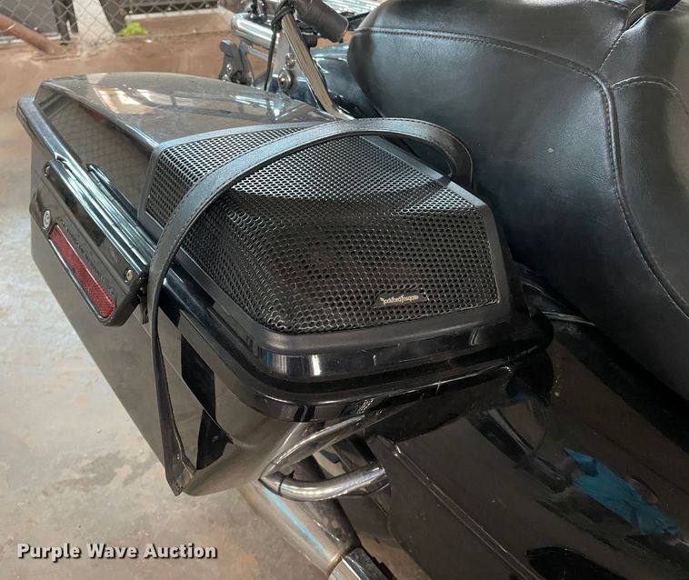 image for item DJ5246 2011 Harley Davidson FLHXI Street Glide  motorcycle