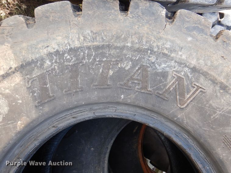 image for item DK2067 (3) Titan MXL 20.5R25 tires