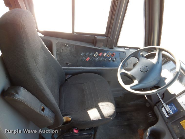 image for item DK2068 2008 Freightliner 310TS  school bus