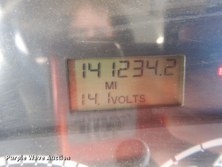 image for item DK2068 2008 Freightliner 310TS  school bus