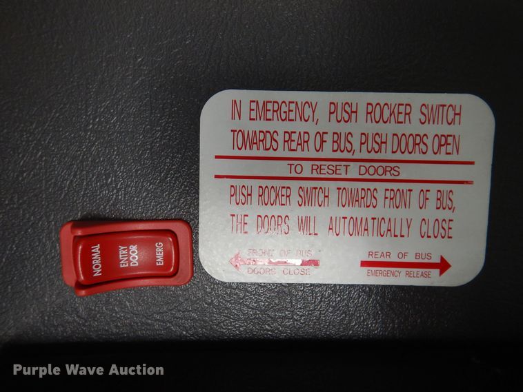 image for item DK2068 2008 Freightliner 310TS  school bus