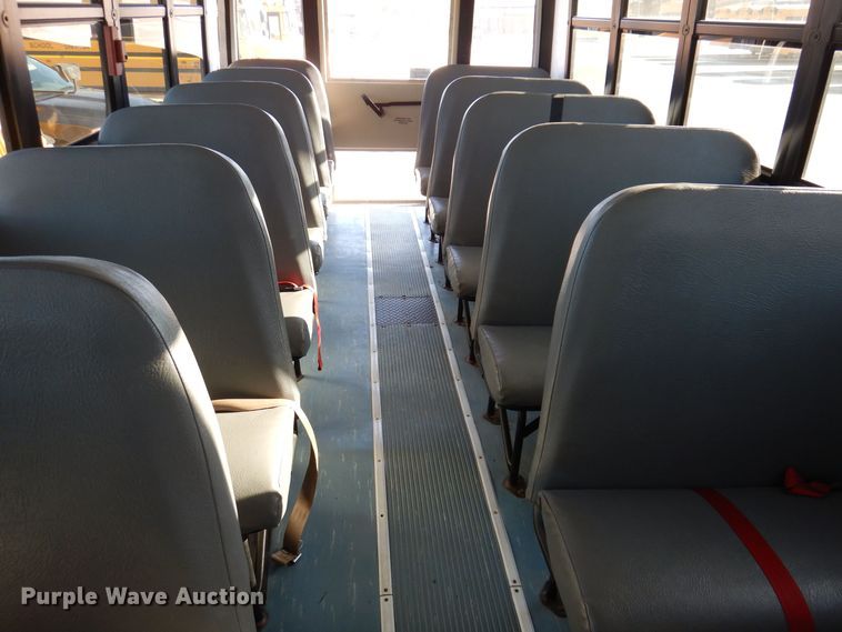 image for item DK2068 2008 Freightliner 310TS  school bus