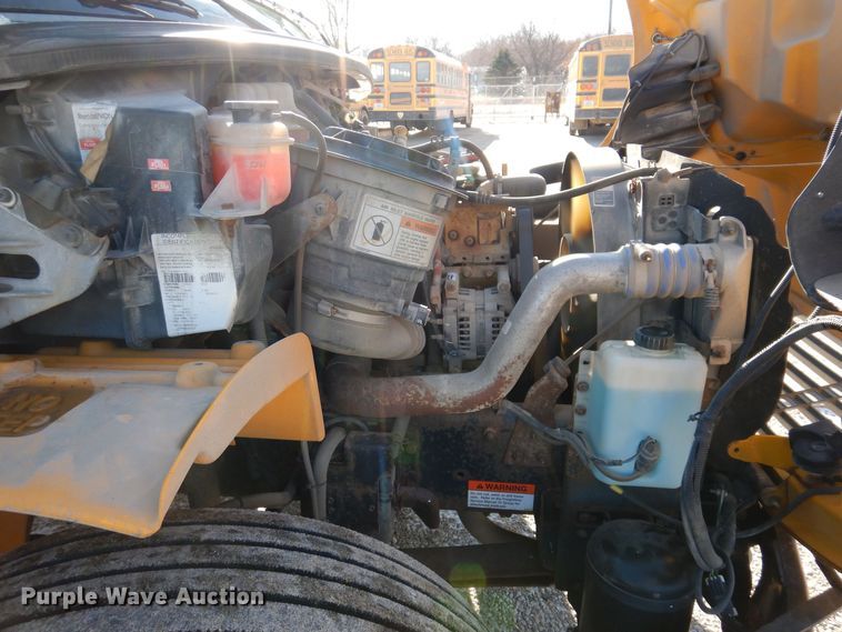 image for item DK2068 2008 Freightliner 310TS  school bus