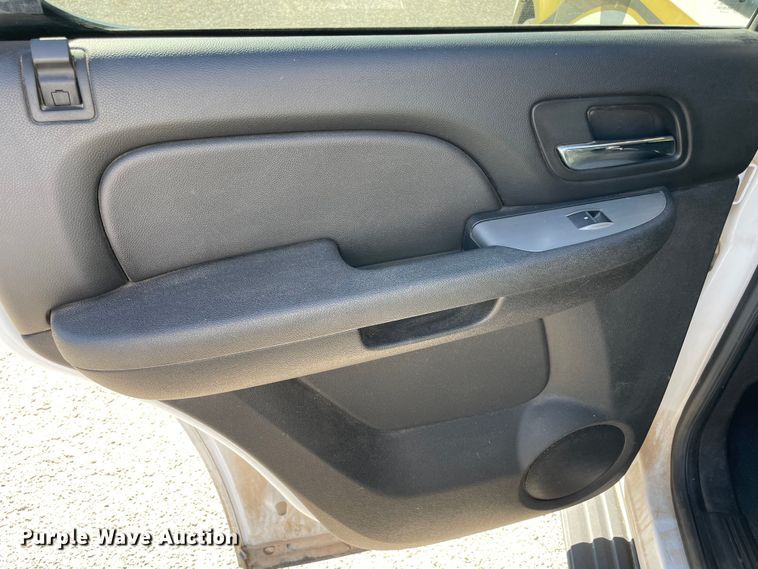 image for item DL0714 2012 Chevrolet Tahoe Police  SUV