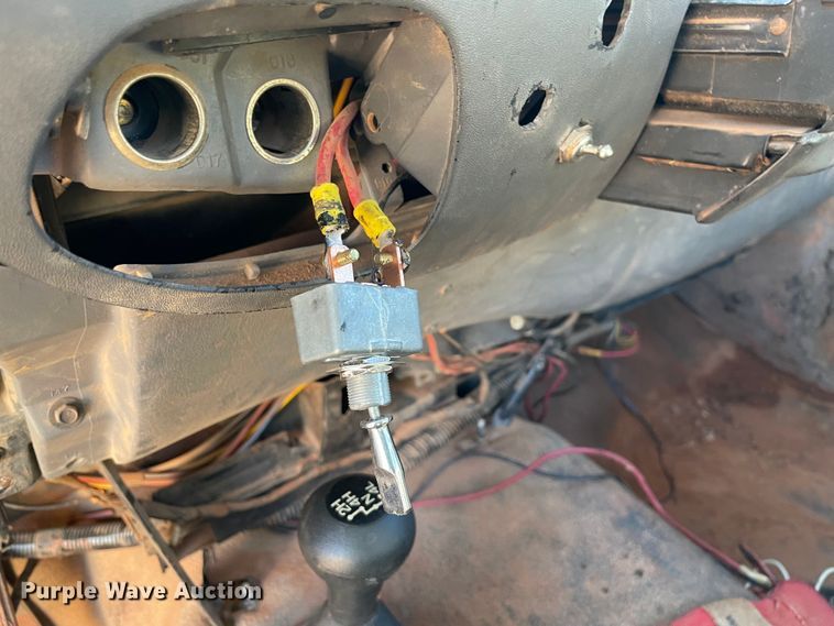 image for item DL0718 1998 Ford F150  pickup truck