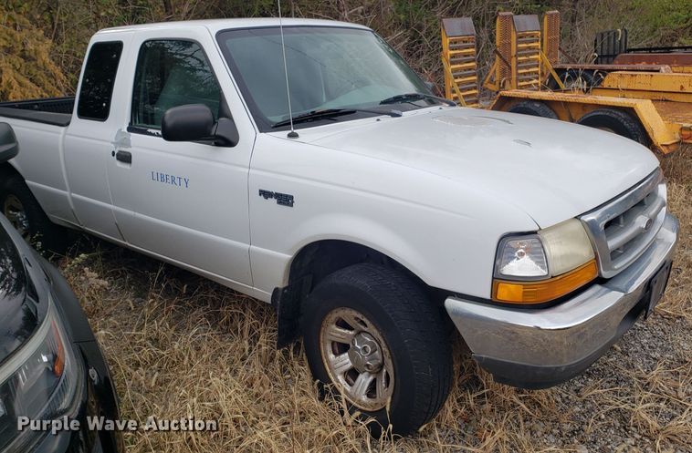 image for item DM4920 2000 Ford Ranger  SuperCab pickup truck