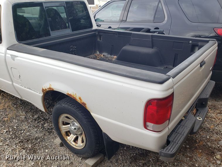 image for item DM4920 2000 Ford Ranger  SuperCab pickup truck