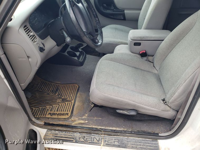 image for item DM4920 2000 Ford Ranger  SuperCab pickup truck