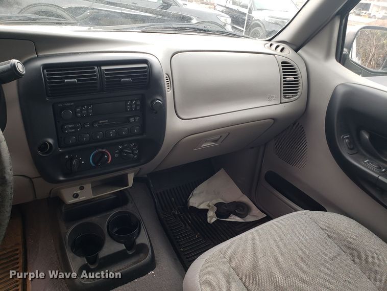 image for item DM4920 2000 Ford Ranger  SuperCab pickup truck