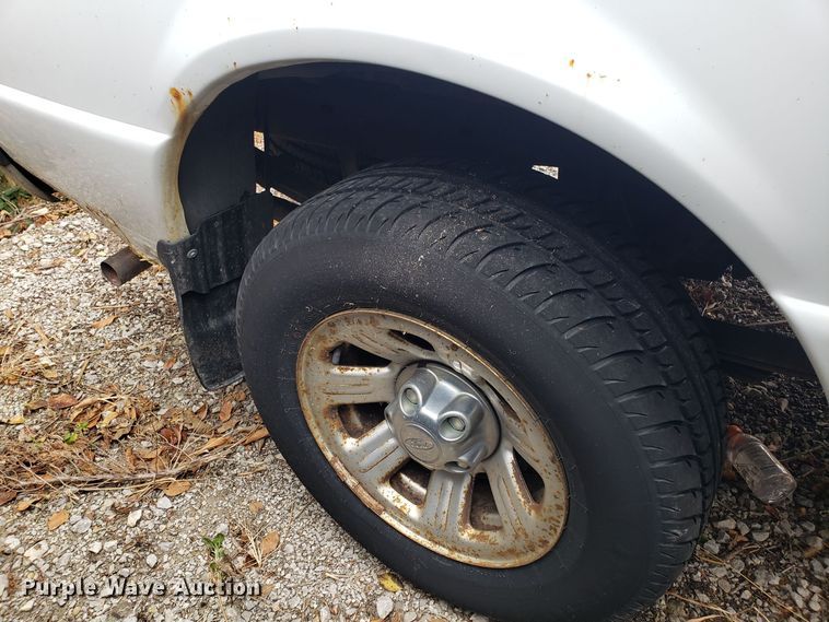 image for item DM4920 2000 Ford Ranger  SuperCab pickup truck