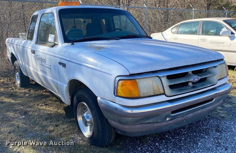 image for item DN8052 1997 Ford Ranger  SuperCab pickup truck