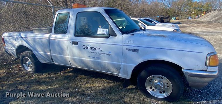 image for item DN8052 1997 Ford Ranger  SuperCab pickup truck