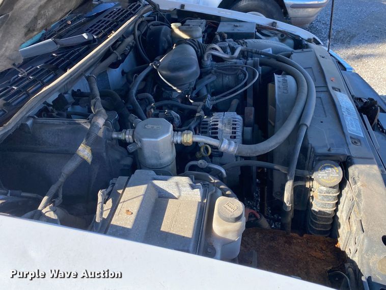 image for item DN8053 2003 Chevrolet S10  Ext. Cab pickup truck