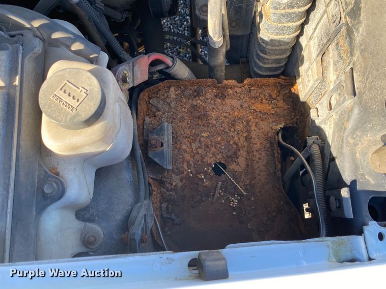 image for item DN8053 2003 Chevrolet S10  Ext. Cab pickup truck