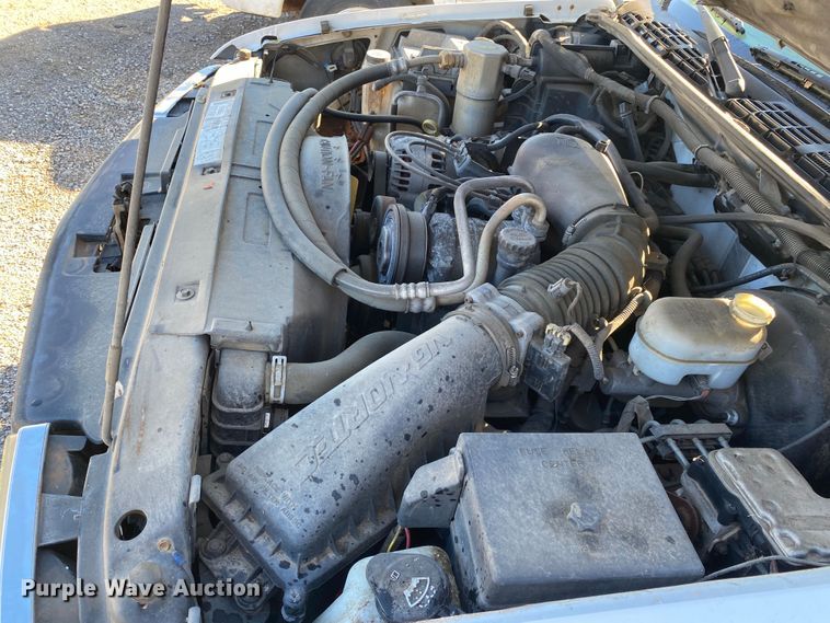 image for item DN8053 2003 Chevrolet S10  Ext. Cab pickup truck