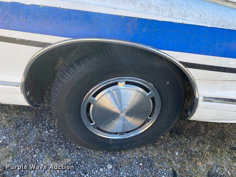 image for item DN8055 1993 Chevrolet Caprice