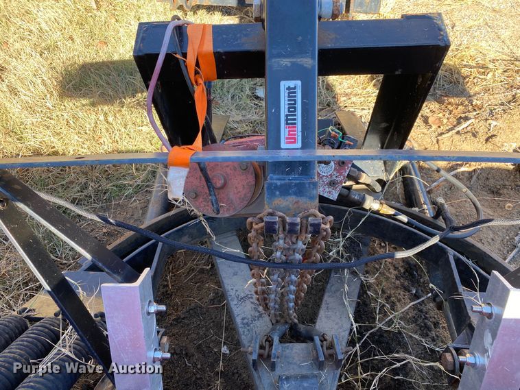 image for item DN8061 2005 GMC C8500  dump truck