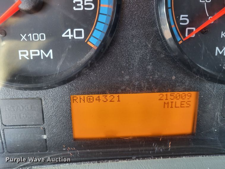 image for item DO3470 2012 International WorkStar 7500  dump truck