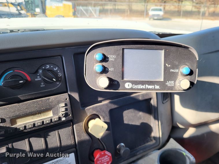 image for item DO3471 2013 International WorkStar 7500  dump truck