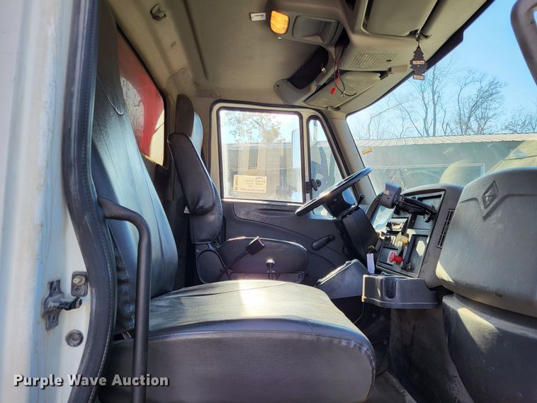 image for item DO3471 2013 International WorkStar 7500  dump truck