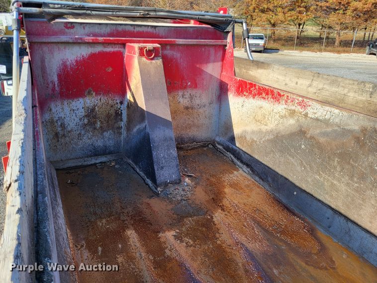 image for item DO3471 2013 International WorkStar 7500  dump truck