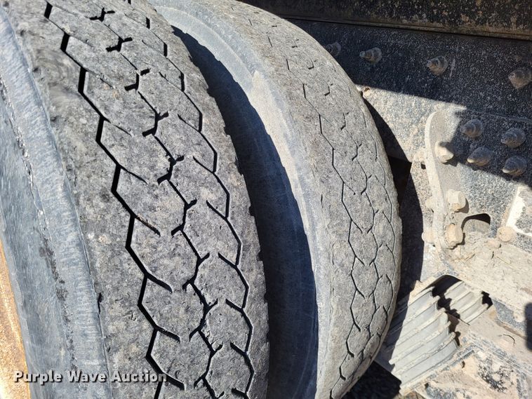 image for item DO3471 2013 International WorkStar 7500  dump truck