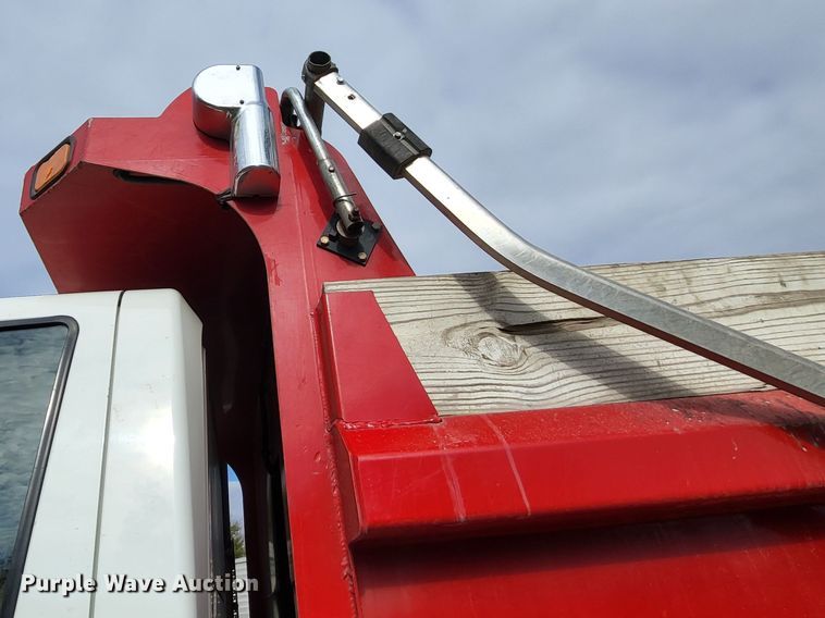 image for item DO3472 2013 International WorkStar 7500  dump truck