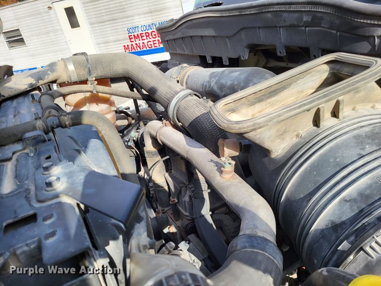 image for item DO3472 2013 International WorkStar 7500  dump truck