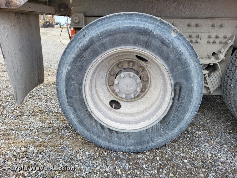 image for item DO3472 2013 International WorkStar 7500  dump truck