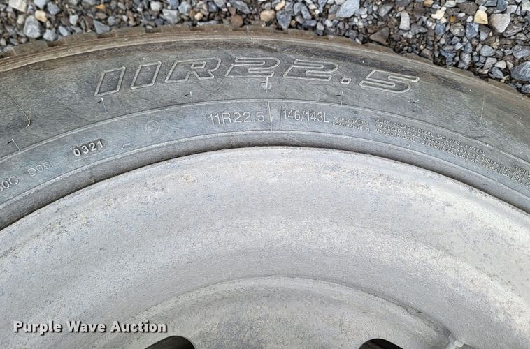 image for item DO3472 2013 International WorkStar 7500  dump truck