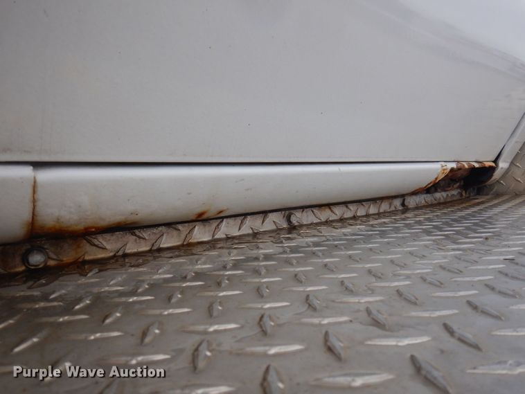 image for item DP0422 2003 Ford E350 Super Duty  ambulance