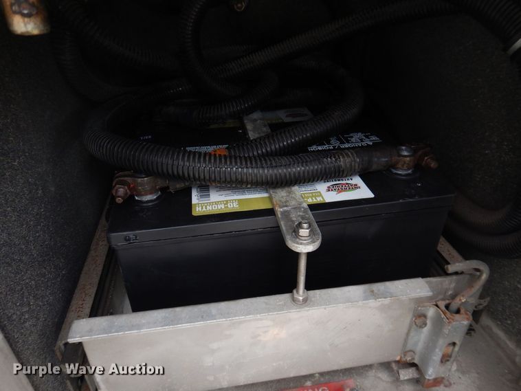 image for item DP0422 2003 Ford E350 Super Duty  ambulance