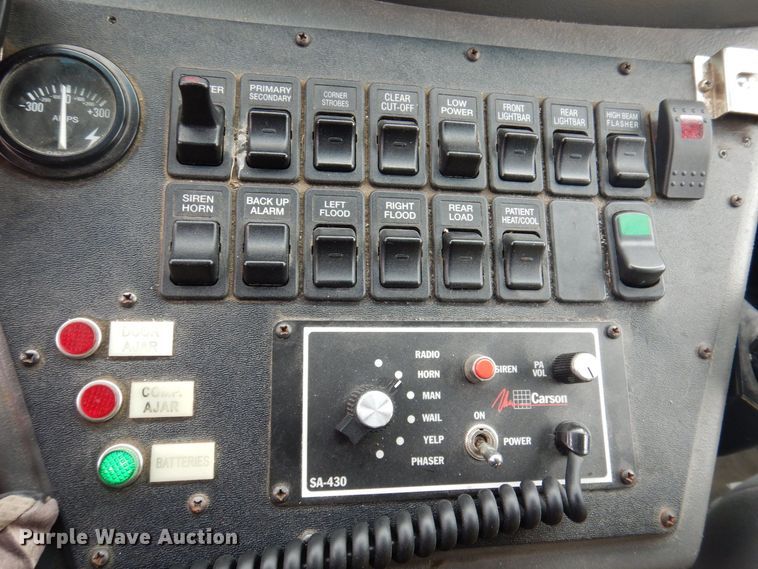 image for item DP0422 2003 Ford E350 Super Duty  ambulance