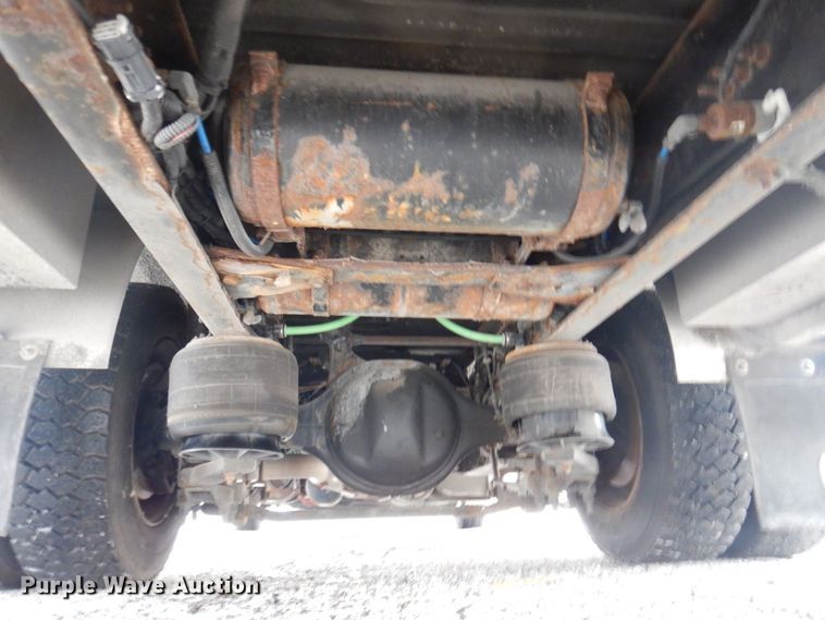 image for item DP0423 2010 Freightliner Business Class M2  ambulance