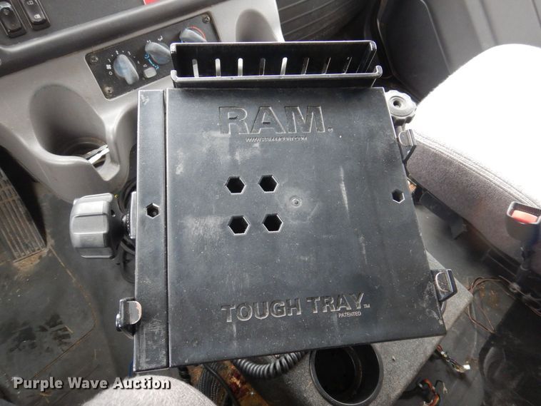 image for item DP0423 2010 Freightliner Business Class M2  ambulance