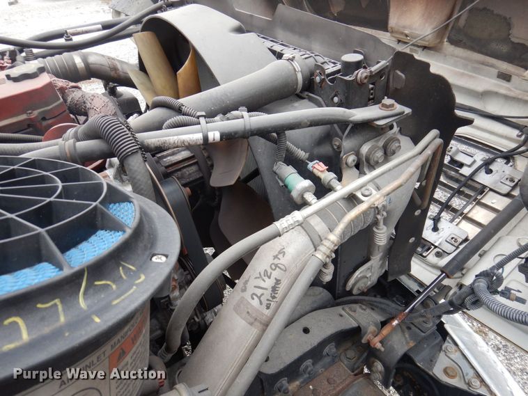 image for item DP0423 2010 Freightliner Business Class M2  ambulance