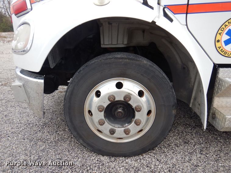 image for item DP0423 2010 Freightliner Business Class M2  ambulance