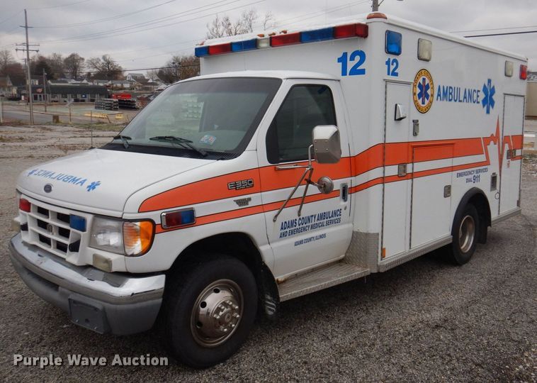 image for item DP0424 1999 Ford E350 Super Duty  ambulance