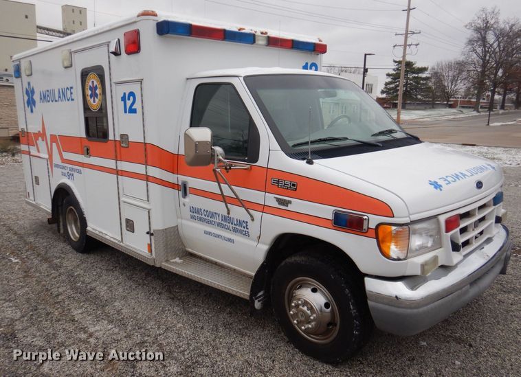 image for item DP0424 1999 Ford E350 Super Duty  ambulance